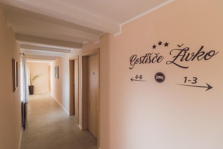 Guesthouse Zivko Dobrovce Εξωτερικό φωτογραφία